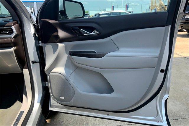 2017 GMC Acadia Vehicle Photo in TOPEKA, KS 66609-0000