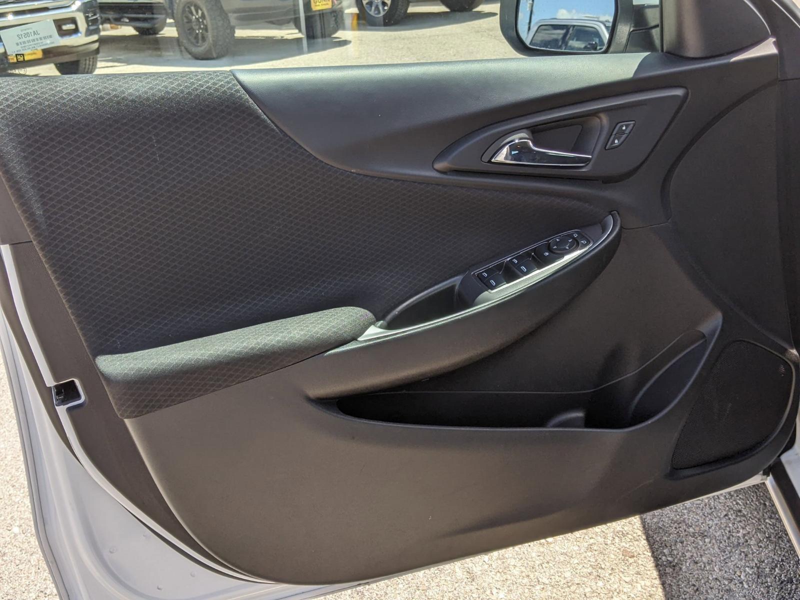2023 Chevrolet Malibu Vehicle Photo in Seguin, TX 78155