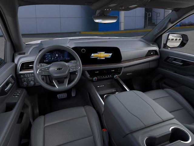 2025 Chevrolet Suburban Vehicle Photo in KANSAS CITY, MO 64114-4502