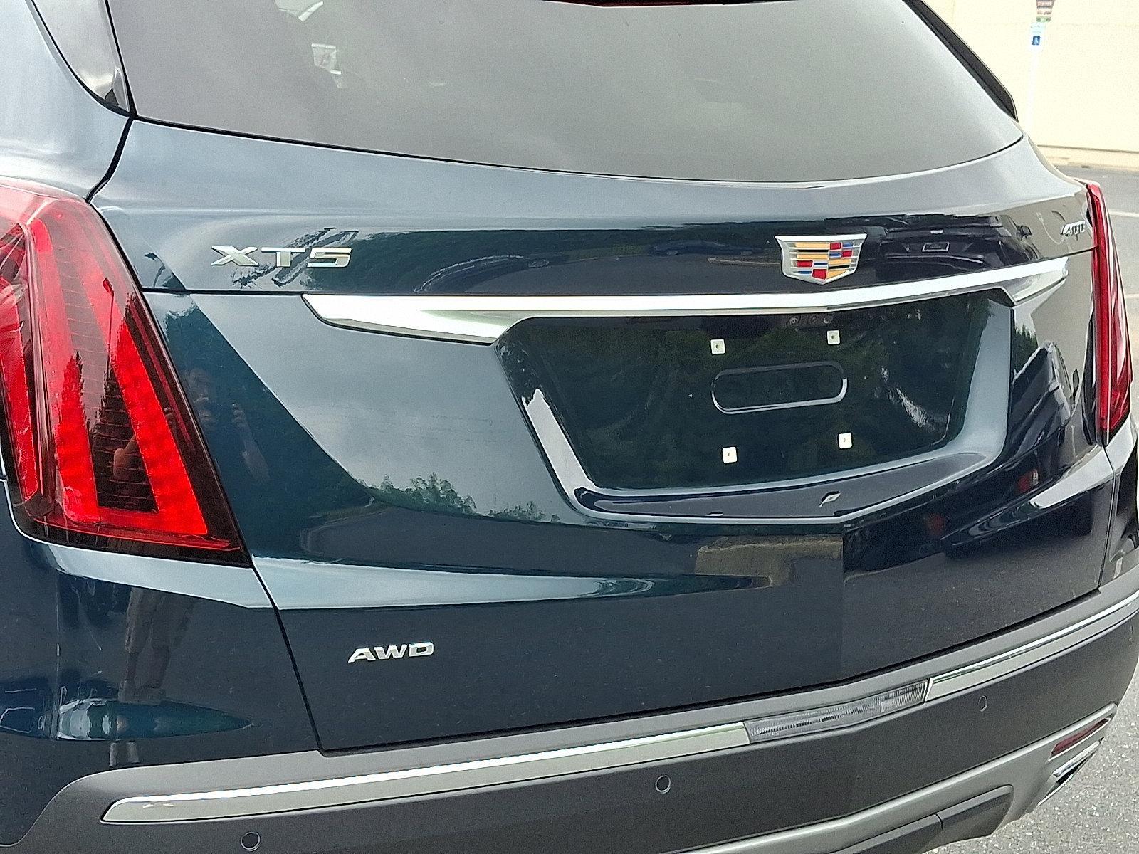 2025 Cadillac XT5 Vehicle Photo in BETHLEHEM, PA 18017-9401