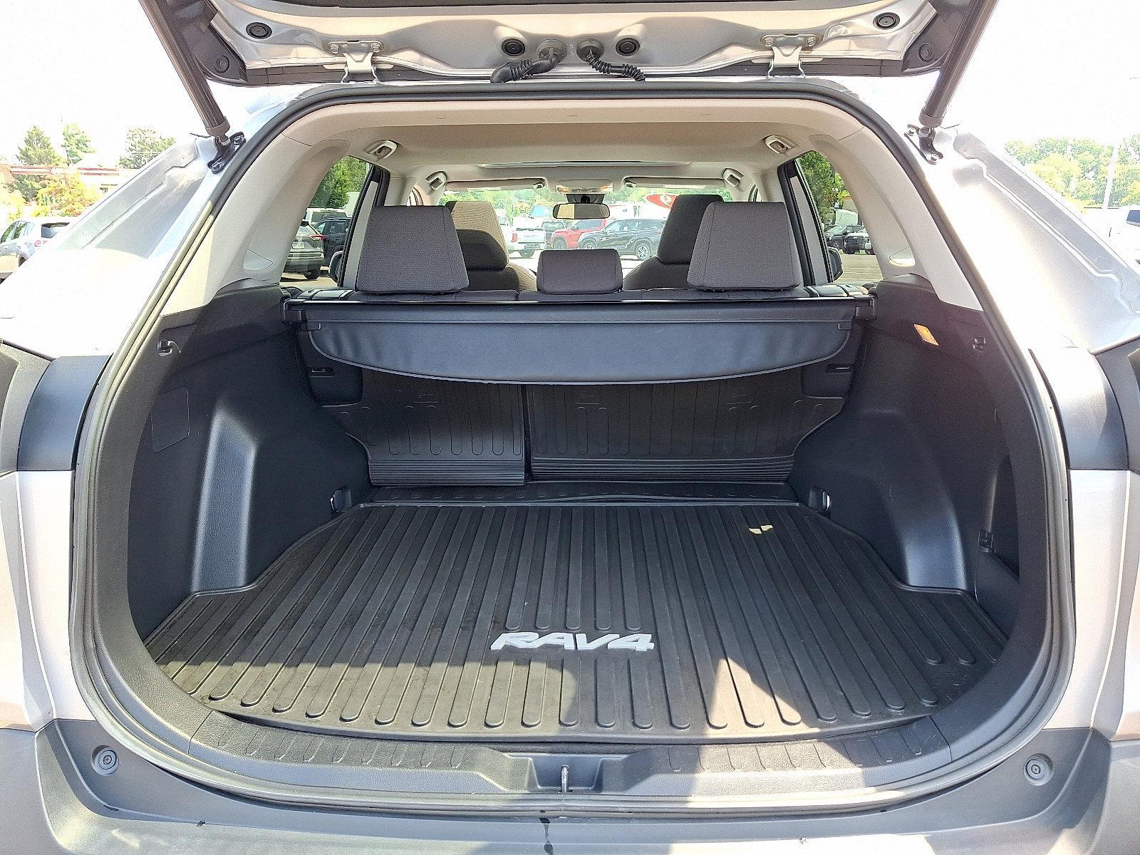 2019 Toyota RAV4 Vehicle Photo in Trevose, PA 19053