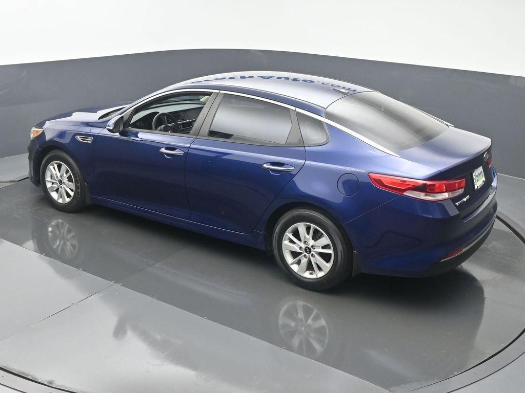 2016 Kia Optima Vehicle Photo in Marion, IA 52302