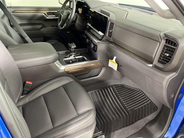 2025 Chevrolet Silverado 1500 Vehicle Photo in PHOENIX, AZ 85014-3381