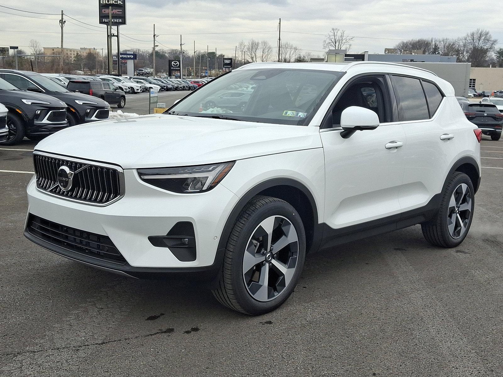 2025 Volvo XC40 Vehicle Photo in Trevose, PA 19053