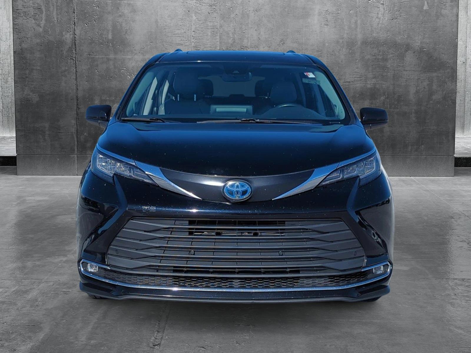 2022 Toyota Sienna Vehicle Photo in Ft. Myers, FL 33907