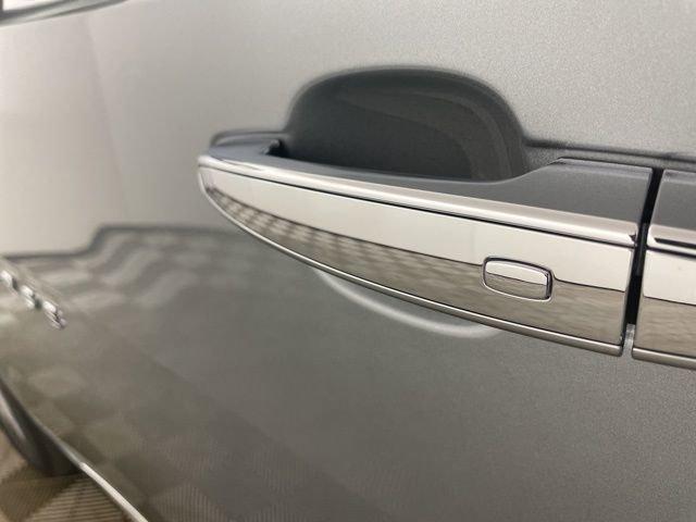 2023 Chevrolet Traverse Vehicle Photo in PHOENIX, AZ 85014-3381