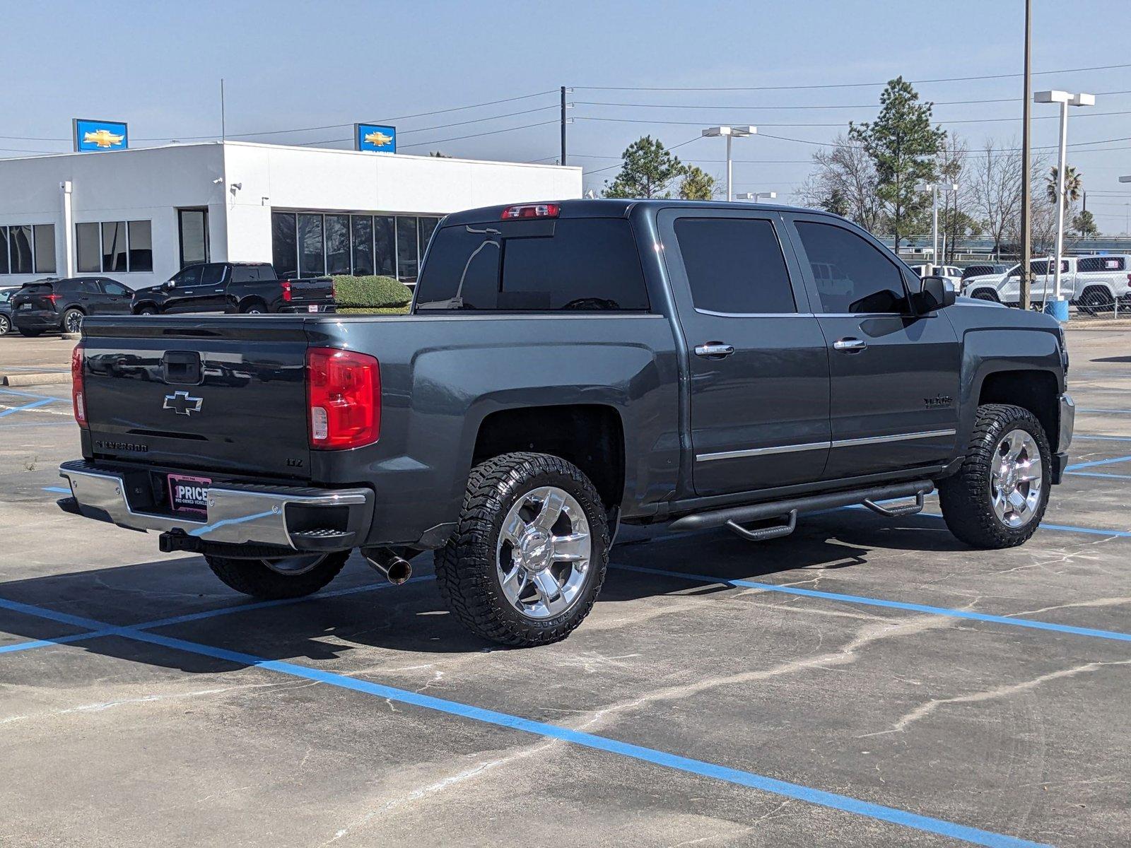 2017 Chevrolet Silverado 1500 Vehicle Photo in HOUSTON, TX 77034-5009