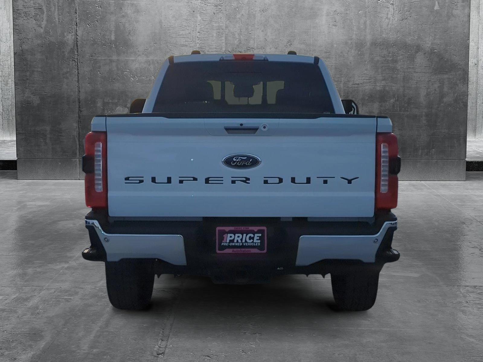 2023 Ford Super Duty F-250 SRW Vehicle Photo in Ft. Myers, FL 33907