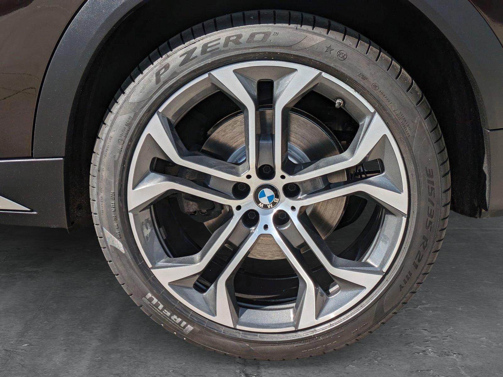 2022 BMW X6 xDrive40i Vehicle Photo in Rockville, MD 20852