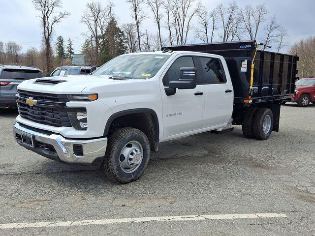 2024 Chevrolet Silverado 3500 HD Chassis Cab Vehicle Photo in PAWLING, NY 12564-3219
