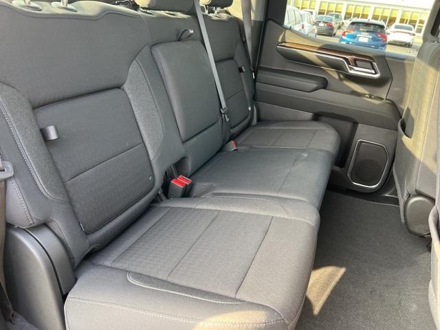 2024 Chevrolet Silverado 1500 Vehicle Photo in GREEN BAY, WI 54304-5303