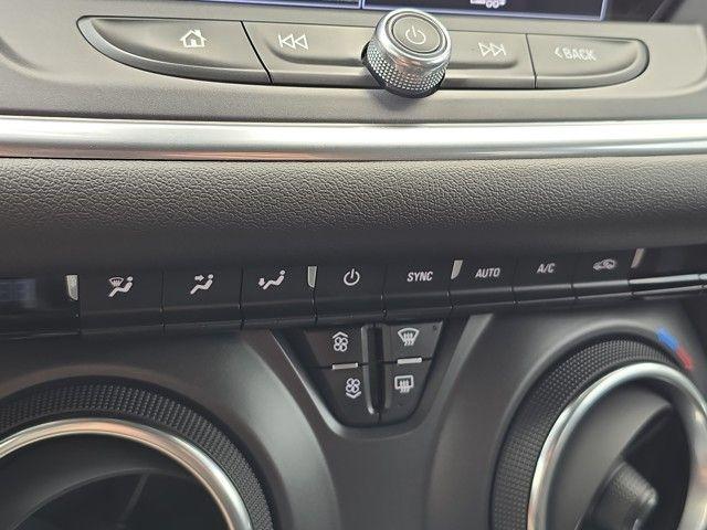 2022 Chevrolet Blazer Vehicle Photo in Pleasant Hills, PA 15236