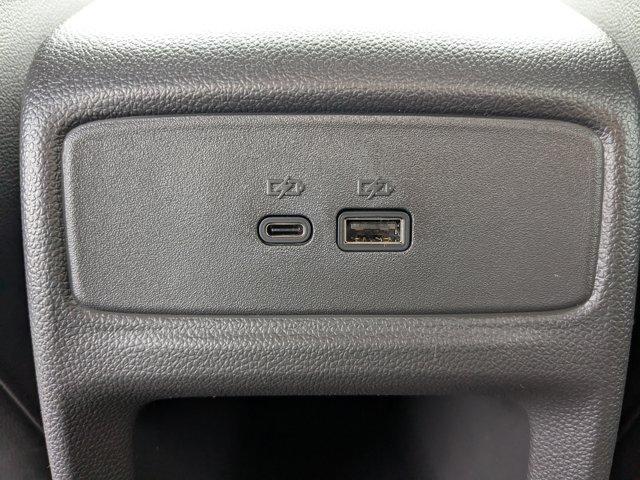 2025 Chevrolet Trax Vehicle Photo in BRUNSWICK, GA 31525-1881