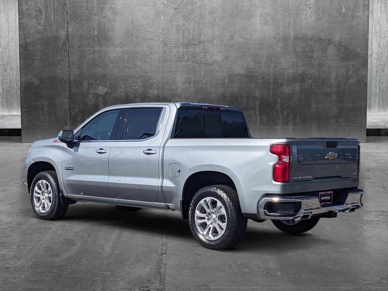 2025 Chevrolet Silverado 1500 Vehicle Photo in HOUSTON, TX 77034-5009