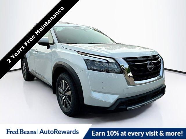 2025 Nissan Pathfinder Vehicle Photo in Flemington, NJ 08822