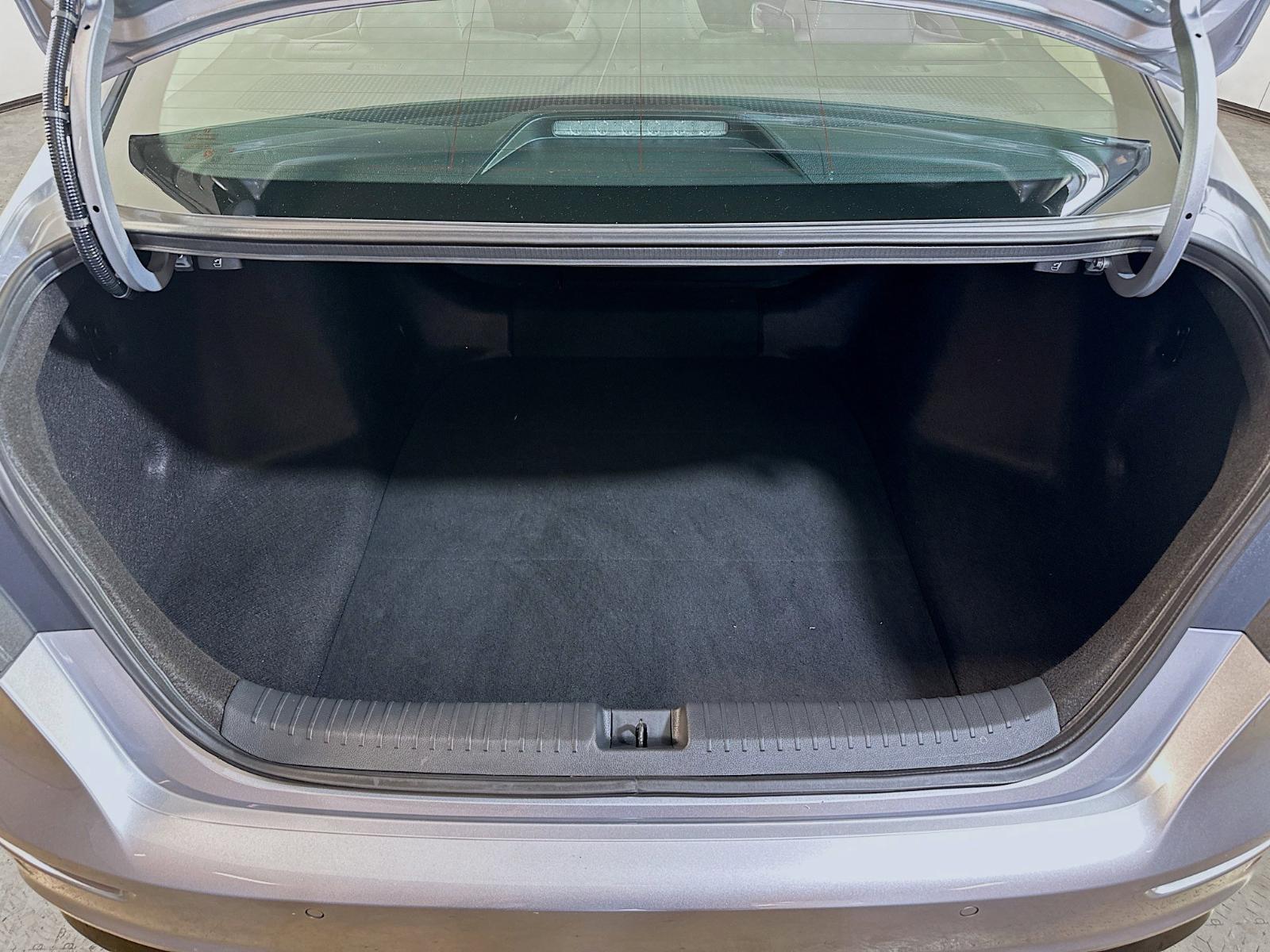 2024 Honda Accord Hybrid Vehicle Photo in Langhorne, PA 19047