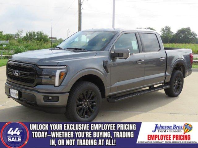 2025 Ford F-150 Lightning Flash's photo