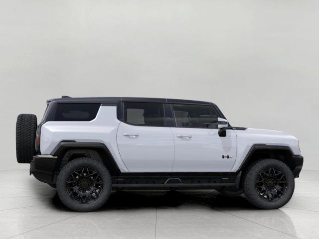 2025 GMC HUMMER EV SUV Vehicle Photo in GREEN BAY, WI 54303-3330