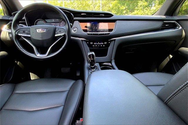 2021 Cadillac XT6 Vehicle Photo in KANSAS CITY, MO 64114-4545