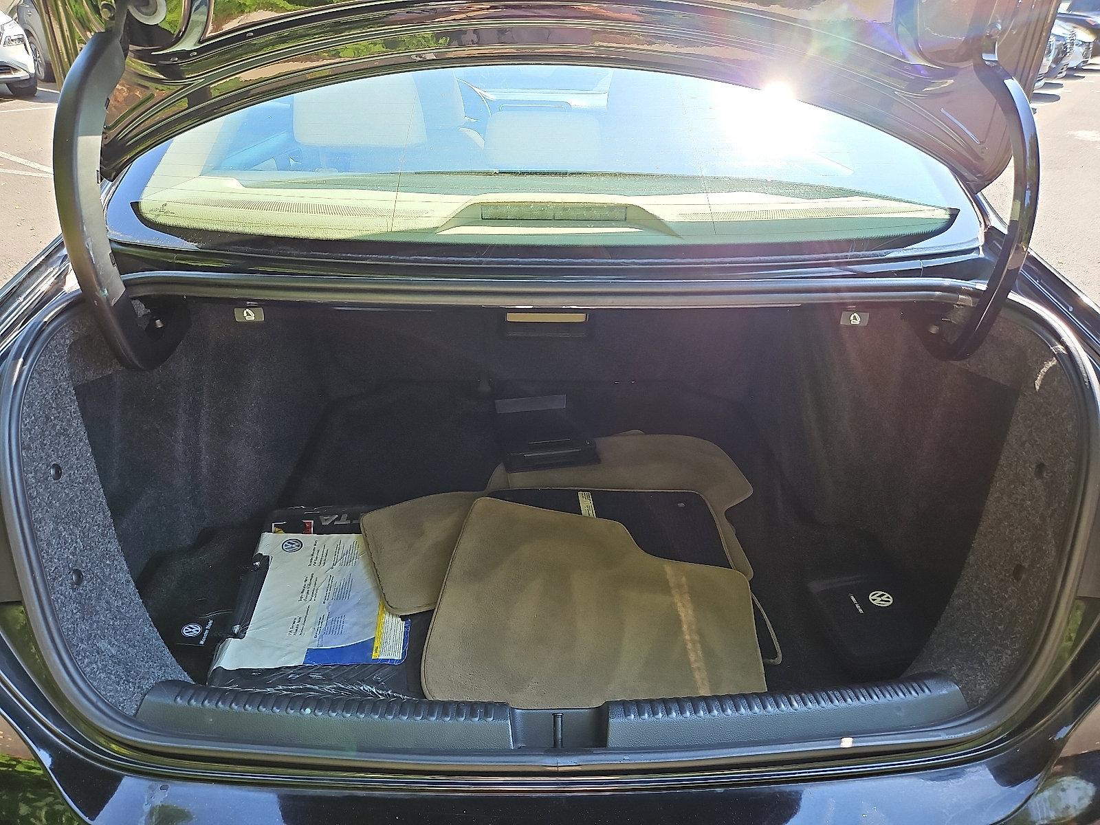 2012 Volkswagen Jetta Sedan Vehicle Photo in Jenkintown, PA 19046