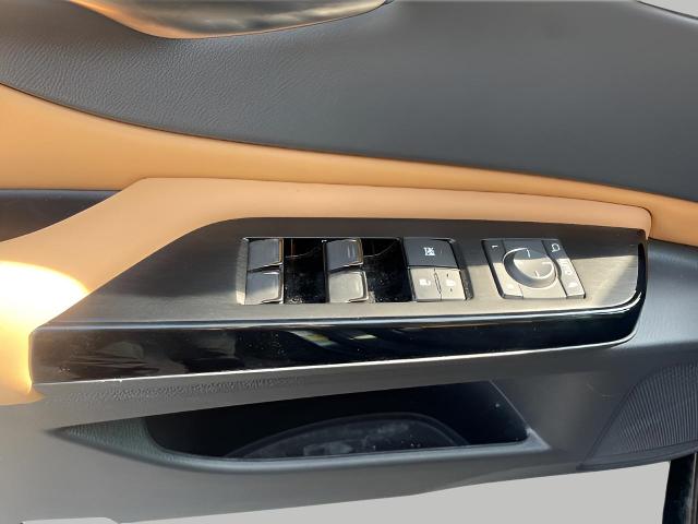 2025 Lexus ES 300h Vehicle Photo in Oshkosh, WI 54904