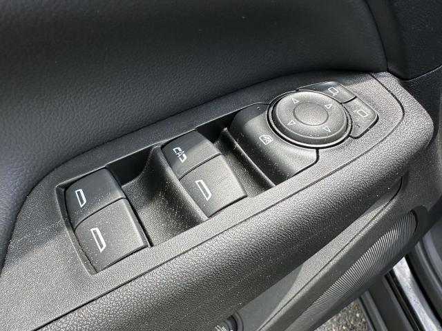 2022 Chevrolet Equinox Vehicle Photo in Roslyn, NY 11576