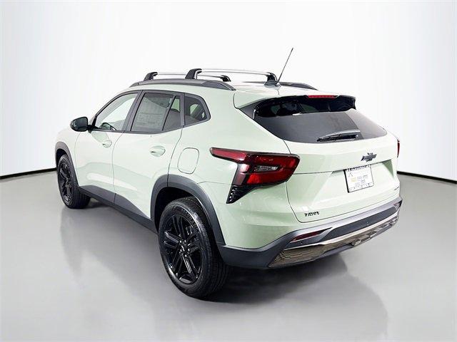 2025 Chevrolet Trax Vehicle Photo in PUYALLUP, WA 98371-4149