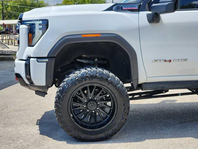 2024 GMC Sierra 2500 HD Vehicle Photo in DENTON, TX 76210-9321