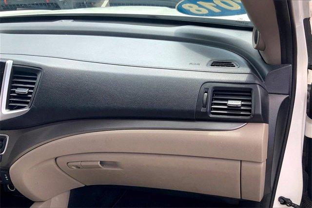 2018 Honda Pilot Vehicle Photo in KANSAS CITY, MO 64114-4502