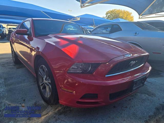 2014 Ford Mustang Vehicle Photo in DENTON, TX 76210-9321