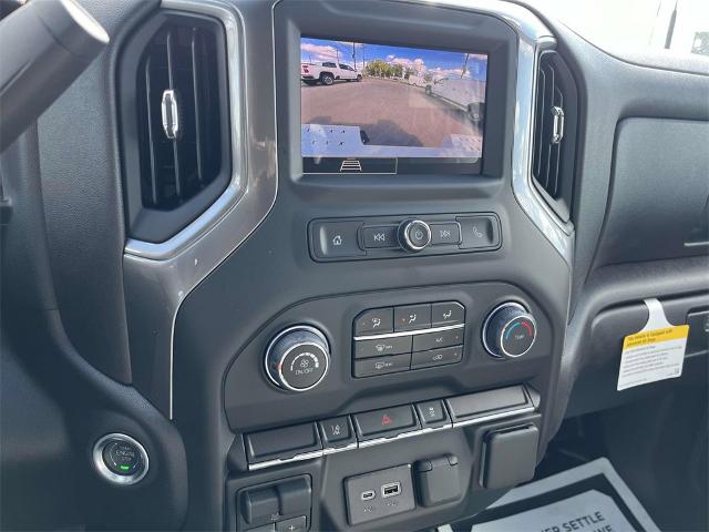 2024 Chevrolet Silverado 2500 HD Vehicle Photo in ALCOA, TN 37701-3235