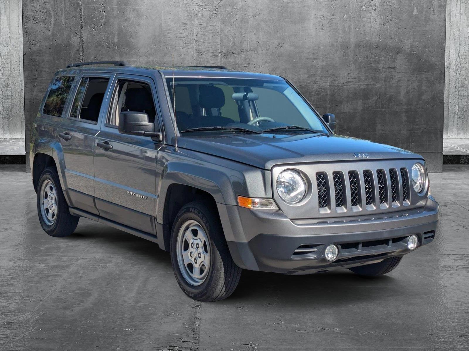 2014 Jeep Patriot Vehicle Photo in Sarasota, FL 34231