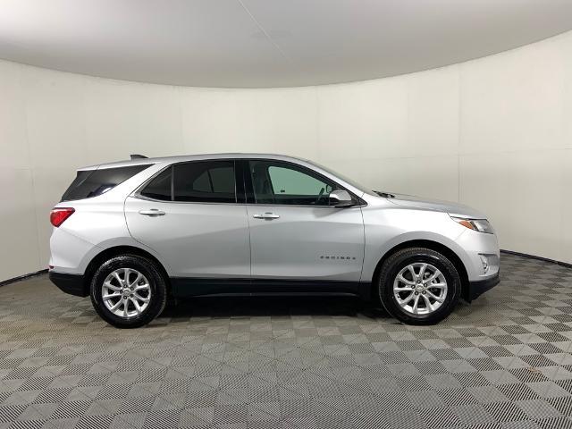 Used 2020 Chevrolet Equinox LT with VIN 2GNAXUEV0L6125028 for sale in Gladstone, OR