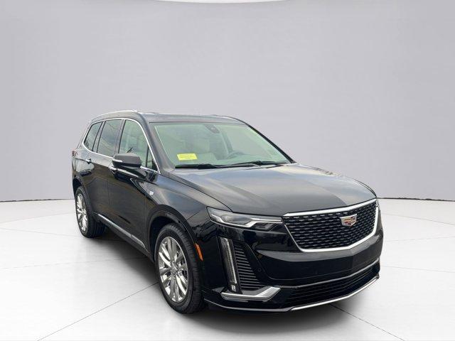 2023 Cadillac XT6 Vehicle Photo in LEOMINSTER, MA 01453-2952