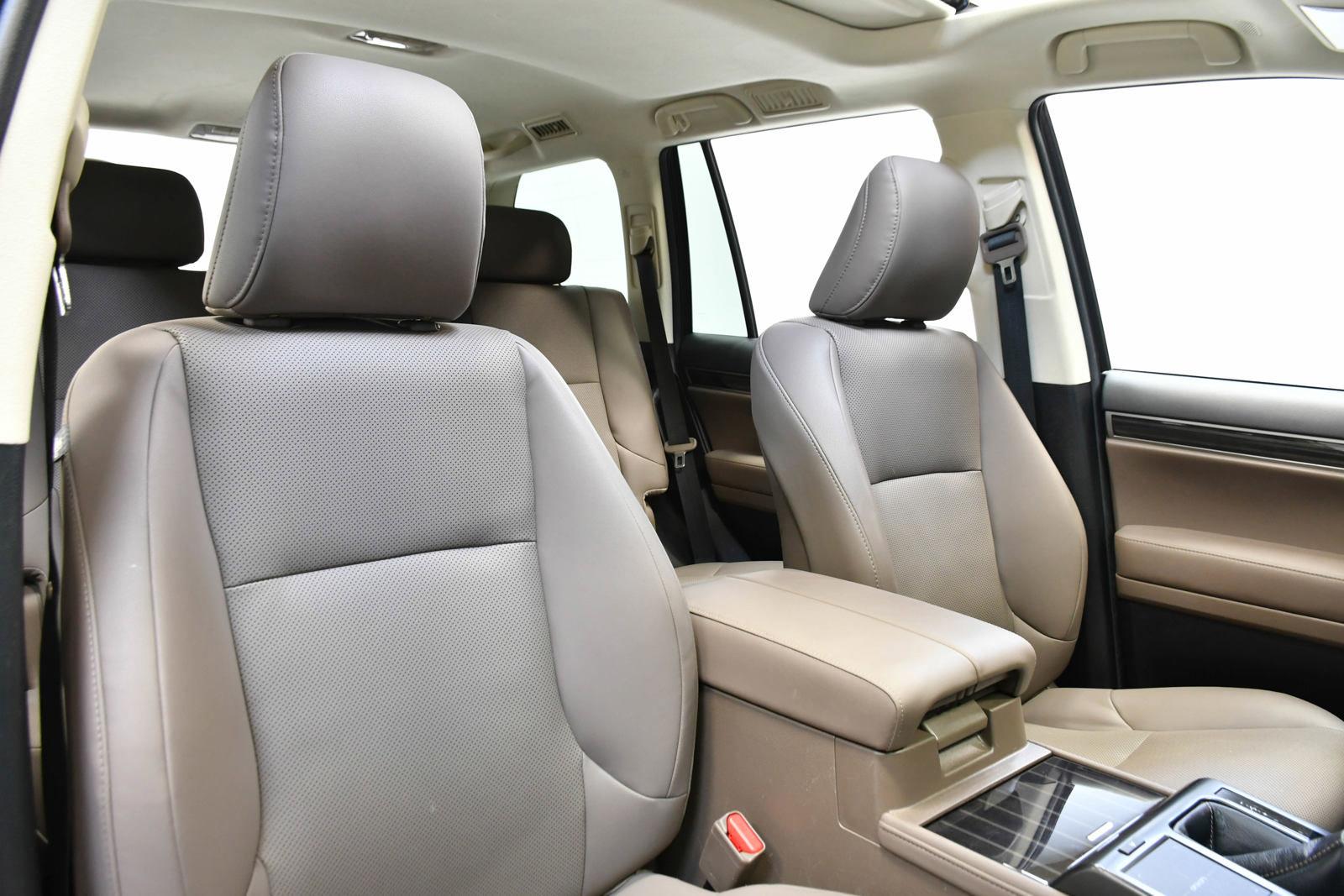 2023 Lexus GX 460 Vehicle Photo in DALLAS, TX 75235