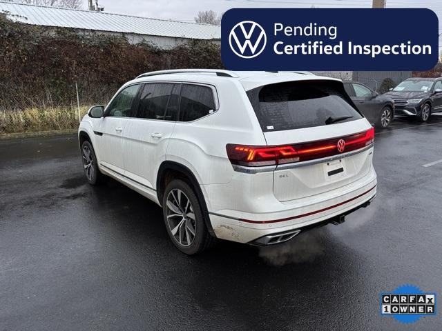 2024 Volkswagen Atlas Vehicle Photo in Puyallup, WA 98371