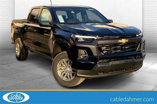 2024 Chevrolet Colorado Vehicle Photo in KANSAS CITY, MO 64114-4502