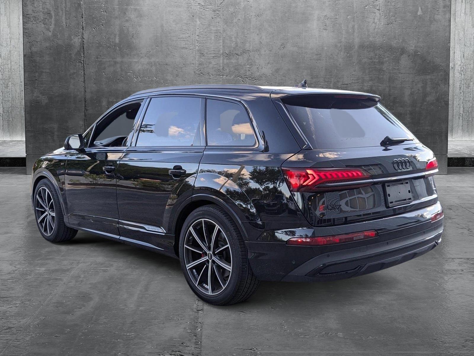 2022 Audi Q7 Vehicle Photo in Pompano Beach, FL 33064