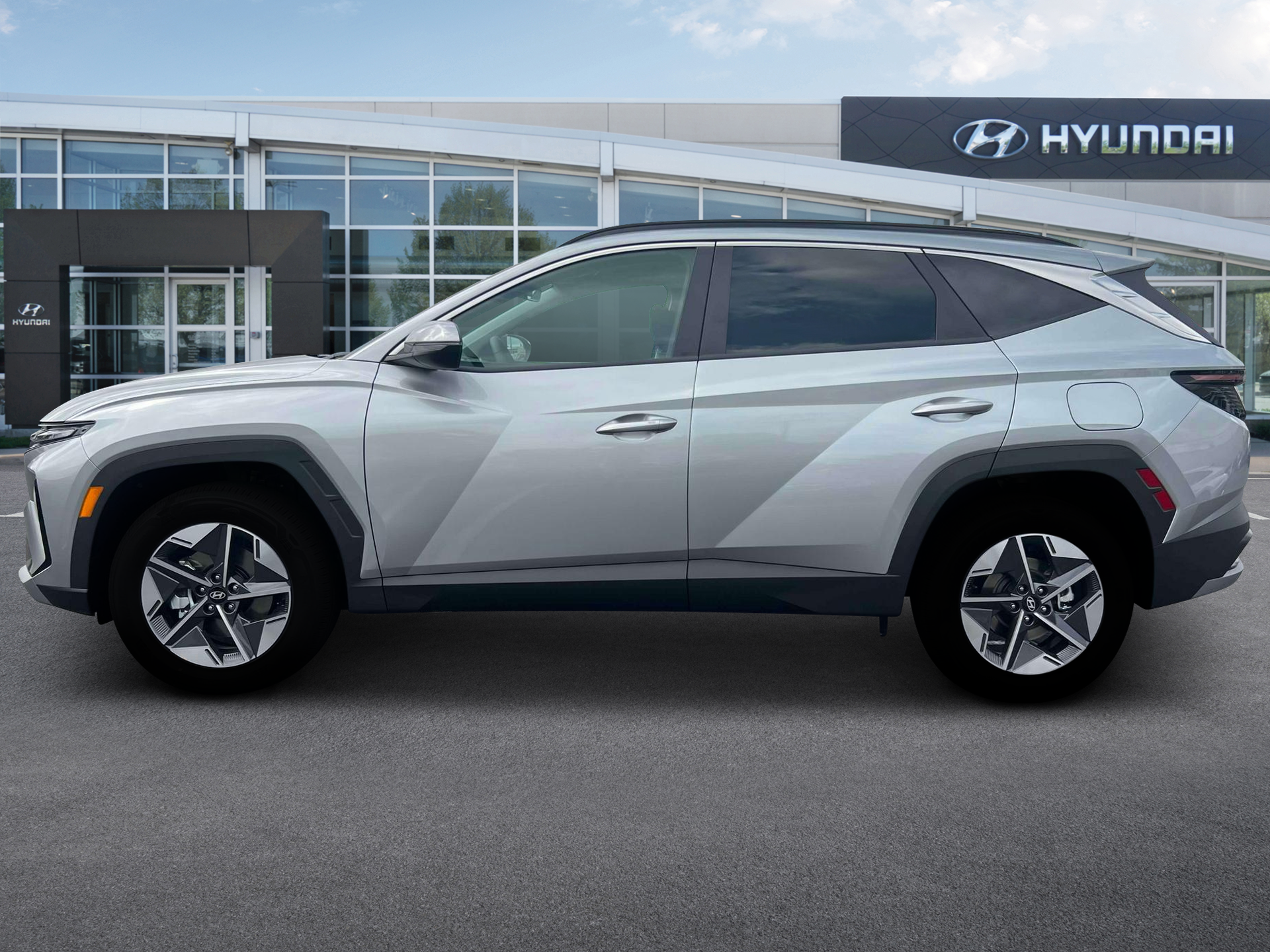 2025 Hyundai TUCSON Hybrid Vehicle Photo in Appleton, WI 54913