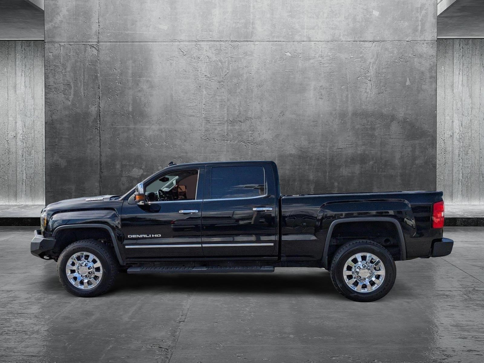 2018 GMC Sierra 2500 HD Vehicle Photo in Miami, FL 33015