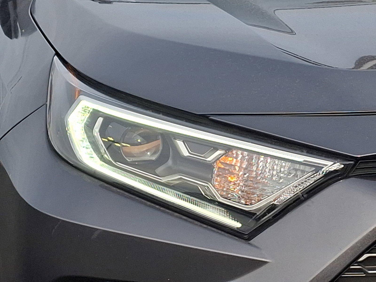 2019 Toyota RAV4 Vehicle Photo in Harrisburg, PA 17111
