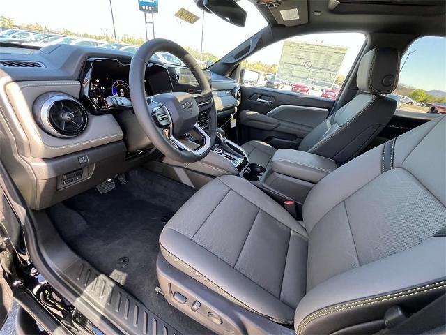 2025 Chevrolet Colorado Vehicle Photo in ALCOA, TN 37701-3235