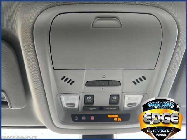 2022 GMC Acadia Vehicle Photo in Roslyn, NY 11576
