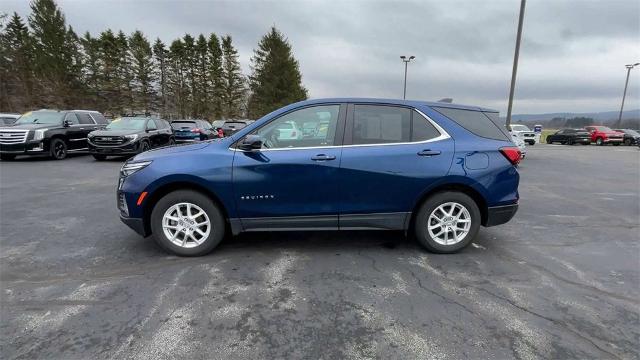 2023 Chevrolet Equinox Vehicle Photo in TULLY, NY 13159-3159