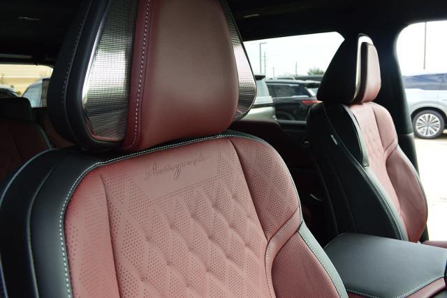 2025 INFINITI QX80 Vehicle Photo in Houston, TX 77090