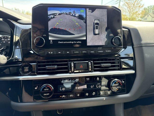 2025 Nissan Pathfinder Vehicle Photo in Flemington, NJ 08822