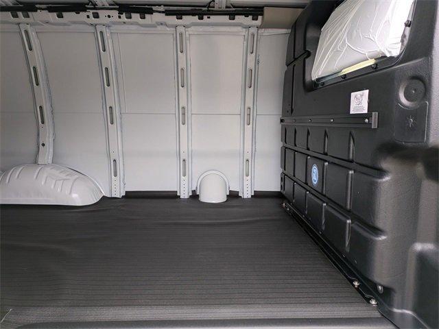 2025 GMC Savana Cargo 2500 Vehicle Photo in PASADENA, CA 91107-3803