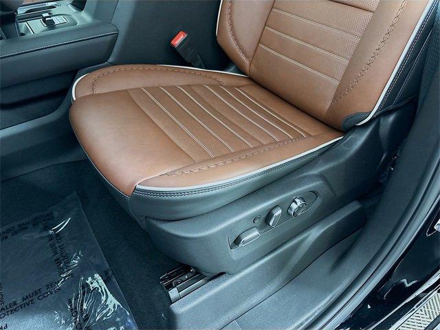 2025 GMC Sierra 1500 Vehicle Photo in PUYALLUP, WA 98371-4149