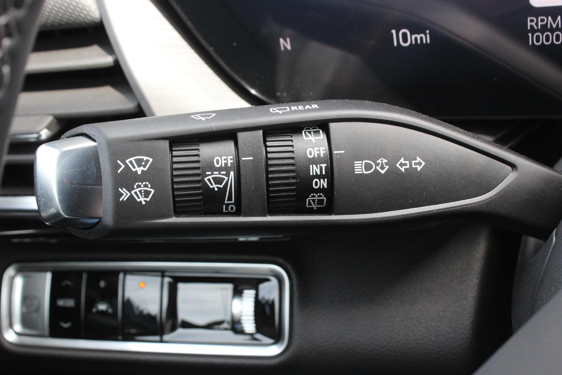 2025 Buick Envision Vehicle Photo in AURORA, CO 80012-4011