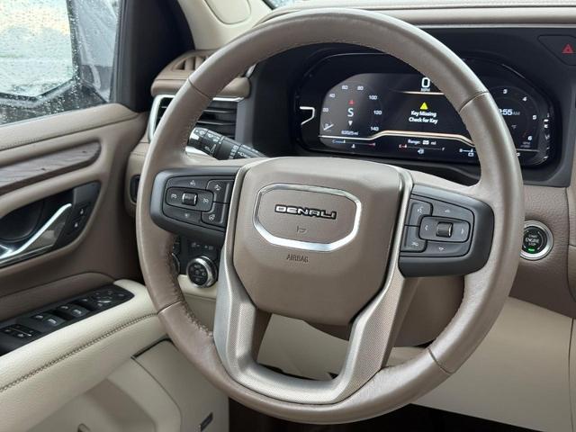 2023 GMC Yukon Vehicle Photo in COLUMBIA, MO 65203-3903